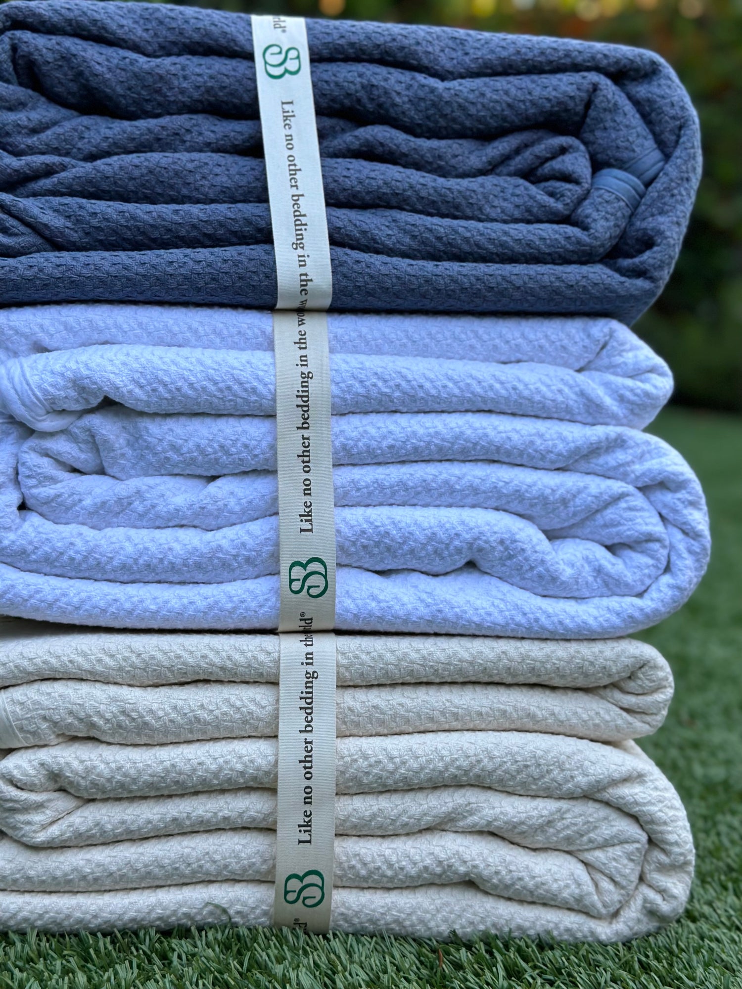 100% ORGANIC COTTON HONEYCOMB JACQUARD BLANKET